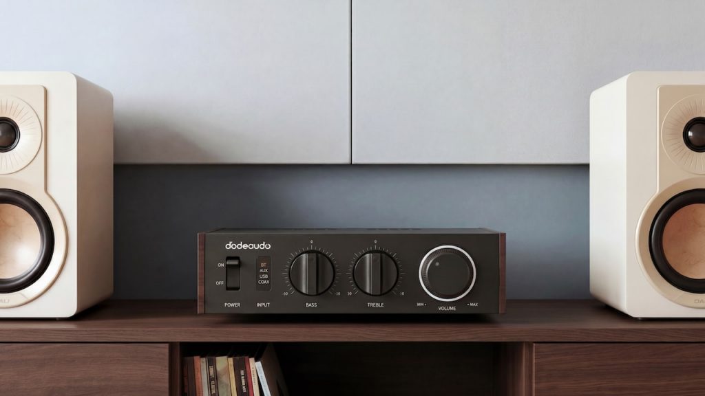 FiiO Jade Audio LEVEL 1 Amplifier Black Front Lifestyle