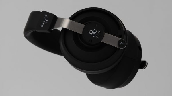 Final DX3000CL Closed-back Headphones