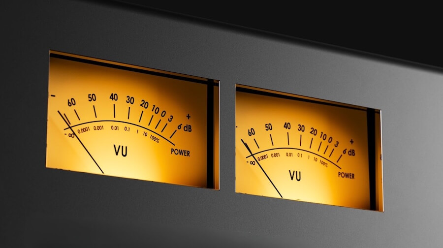 gb-001-vu-meters
