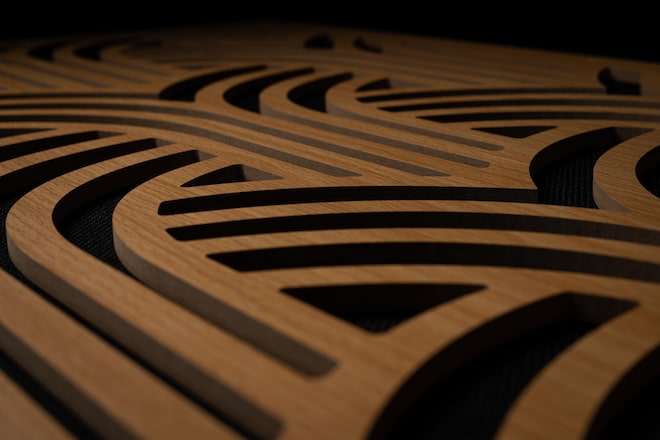 gik-amplitude-panel-closeup