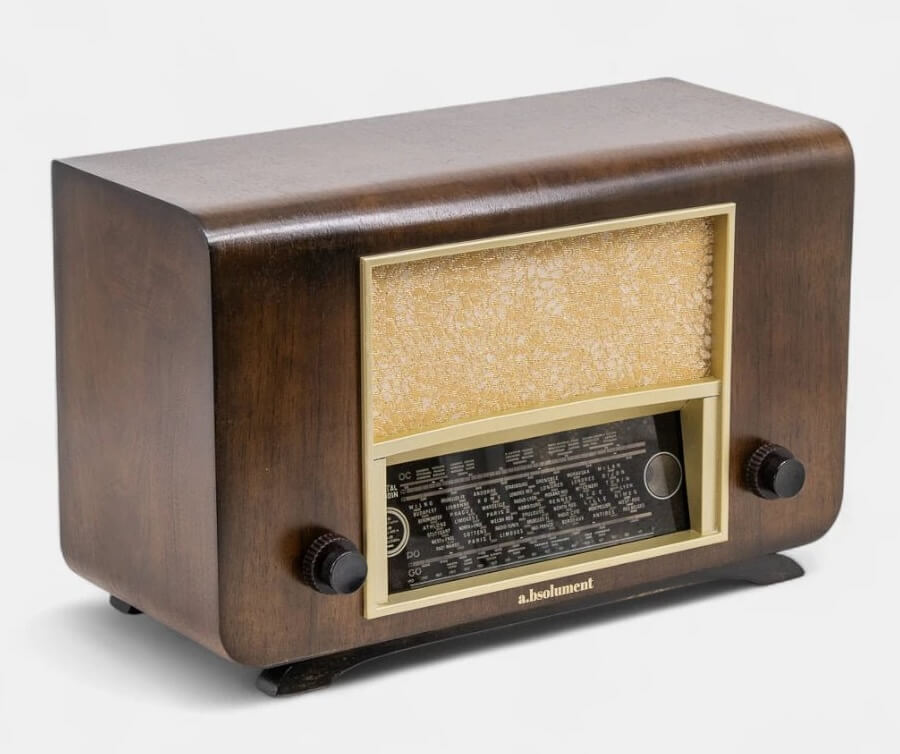 A.bsolument Vintage 50's Grandin Crystal Bluetooth Radio