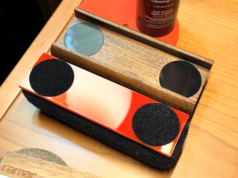 groovewasher-holder