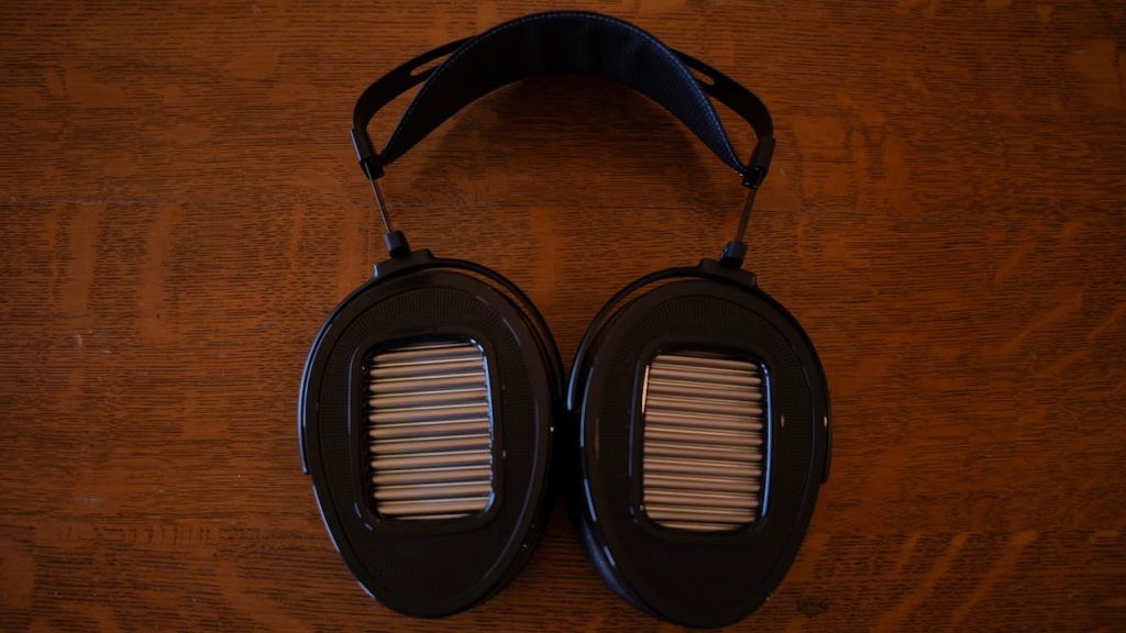 HiFiMAN Arya Unveiled Open-back Headphones Flat Back