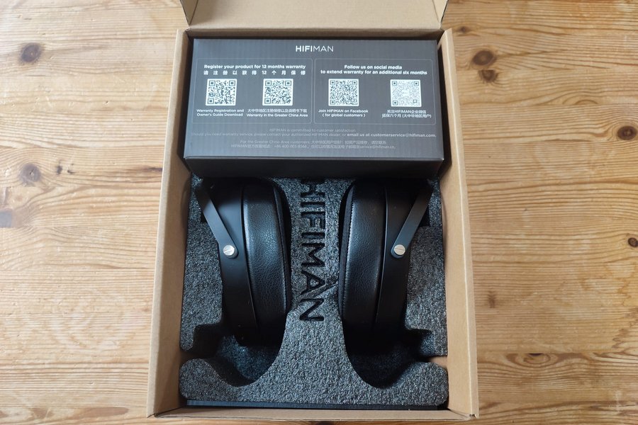 hifiman-arya-wifi-headphones-in-box
