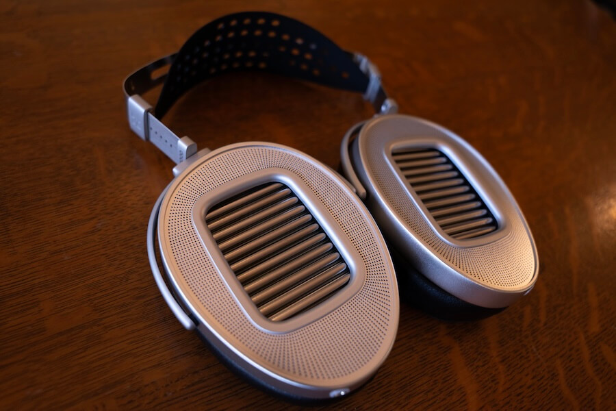 HiFiMAN HE1000 Unveiled Headphones