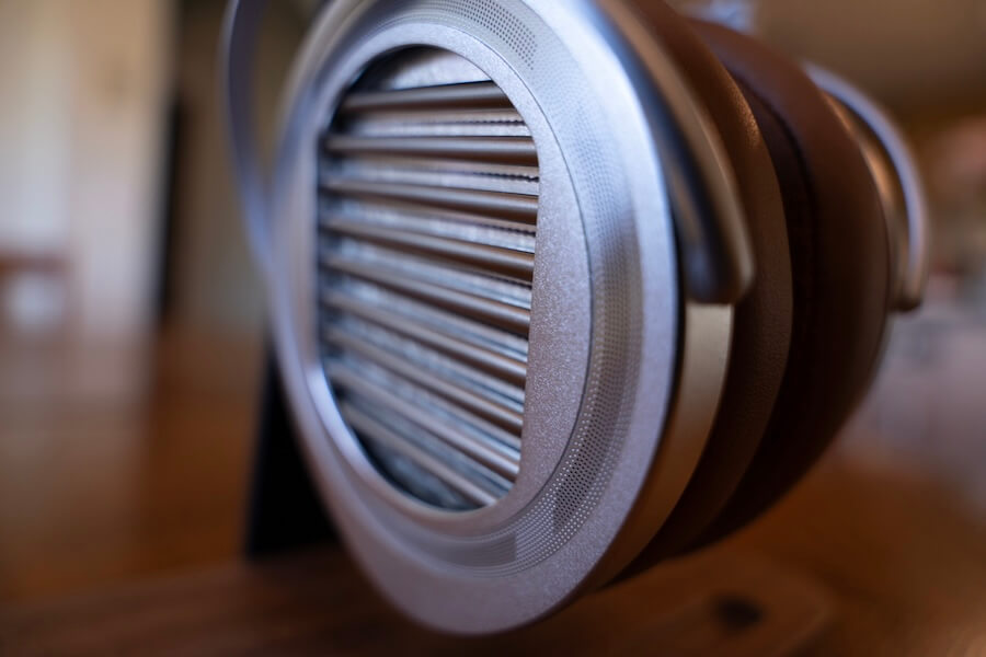 hifiman-susvara-unveiled-earcup-closeup