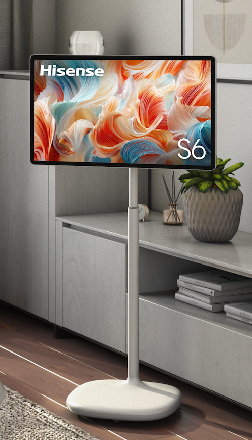 hisense-s6-tv-lifestyle-angle