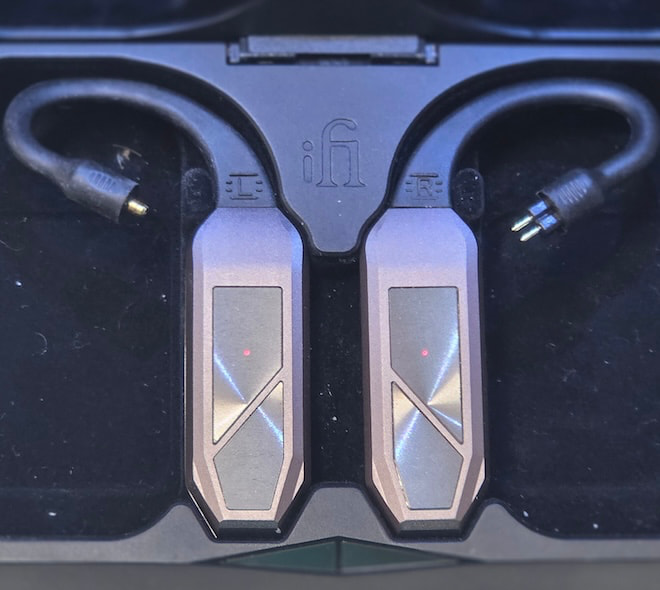ifi-go-pod-max-wireless-adapter-inside-charger