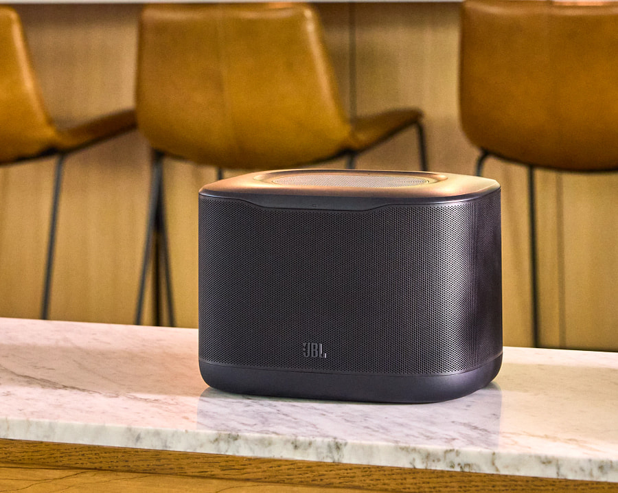 jbl-cove-x1-lifestyle