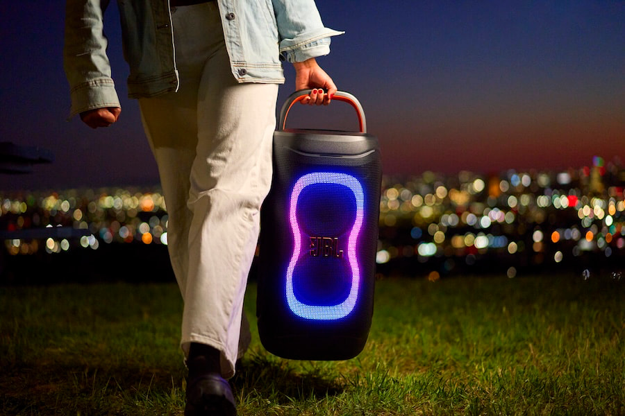 jbl-partybox-130-speaker-carry
