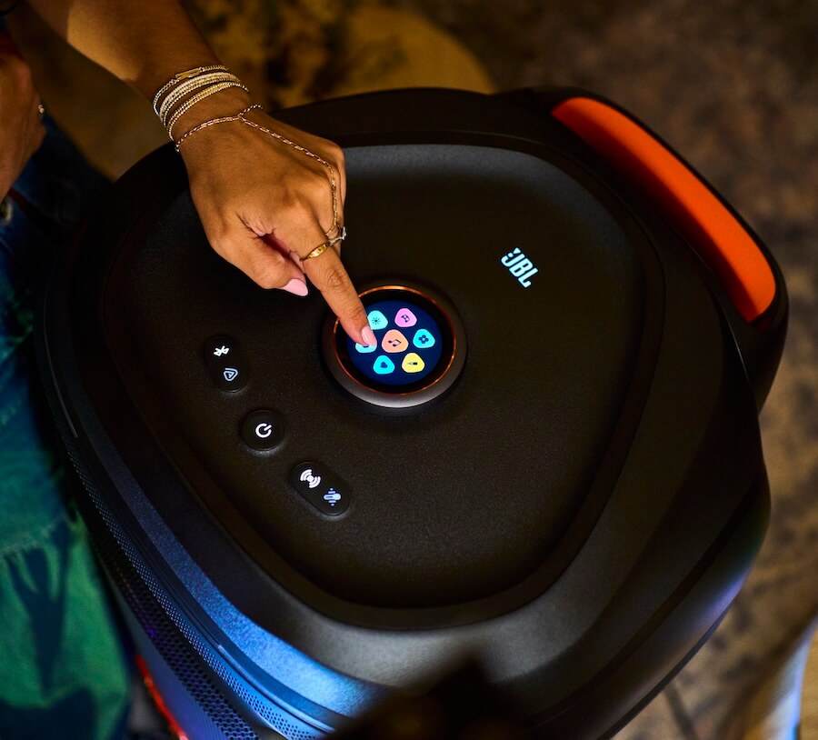 JBL PartyBox Ultimate 2 Has 1,500 Watts, Weighs 105 Pounds and Still Needs an Outlet 42 jbl-partybox-ultimate-2-party-speaker-touchscreen