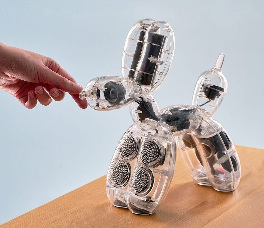 Jeff-Koons-Baloon-Dog-Speaker-touch-Controls