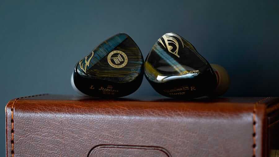juzear-harrier-iems