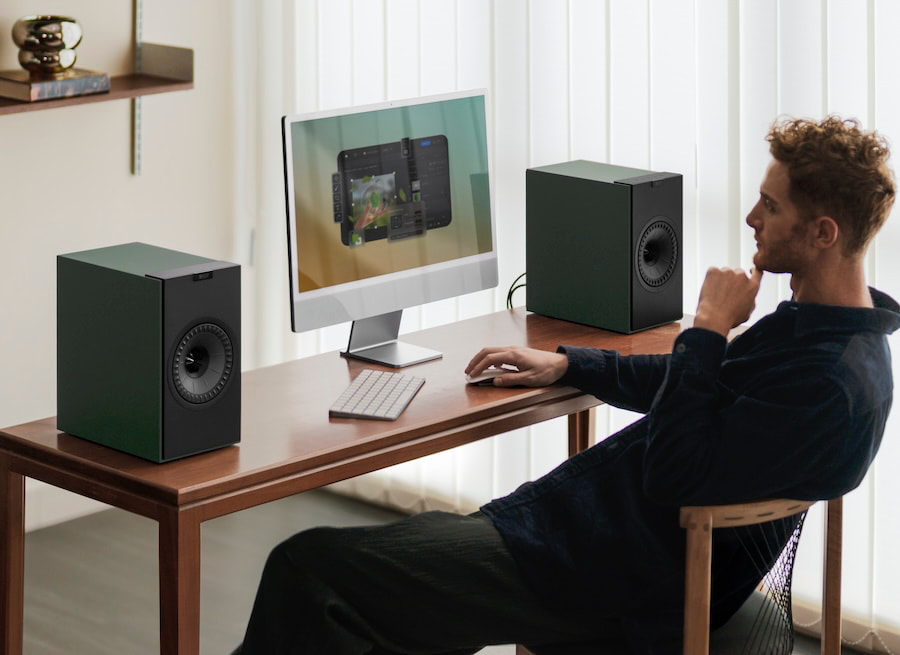 kef-coda-w-moss-green-desktop