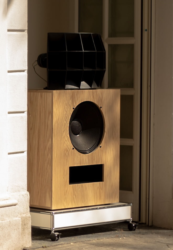 ko-r2-loudspeaker-oak