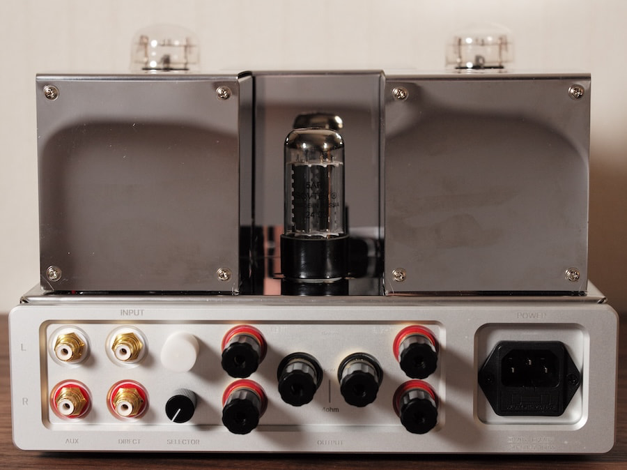 layer-gen-300b-integrated-amplifier-back