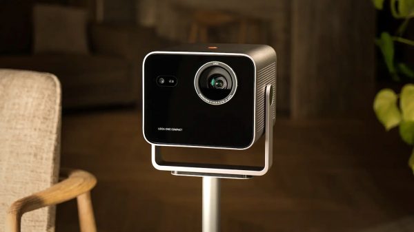Leica Cine Compact 1 Lifestyle Projector