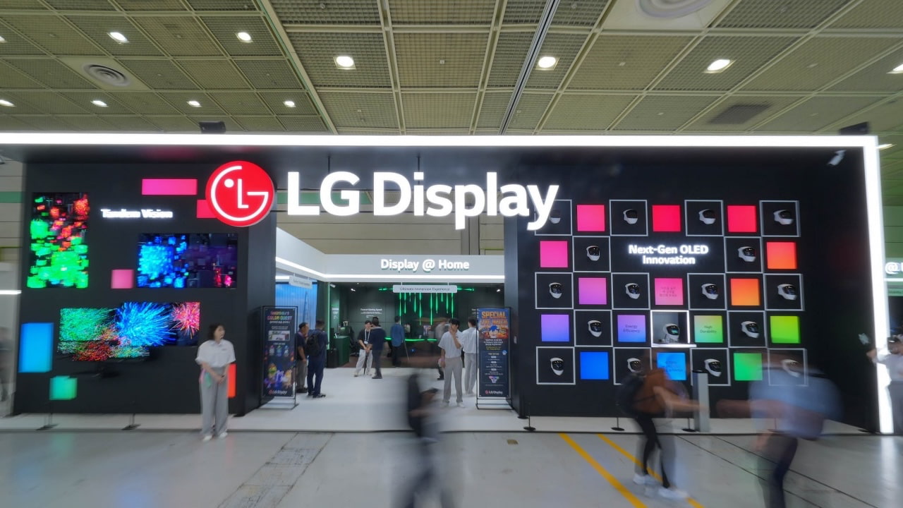 LG Display booth at K-Display 2026