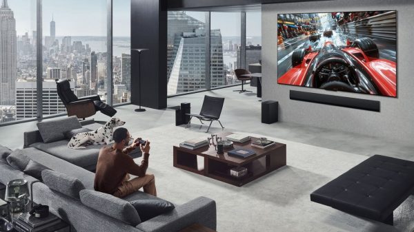 LG OLED evo M5 Wireless TV Lifestyle Gaming