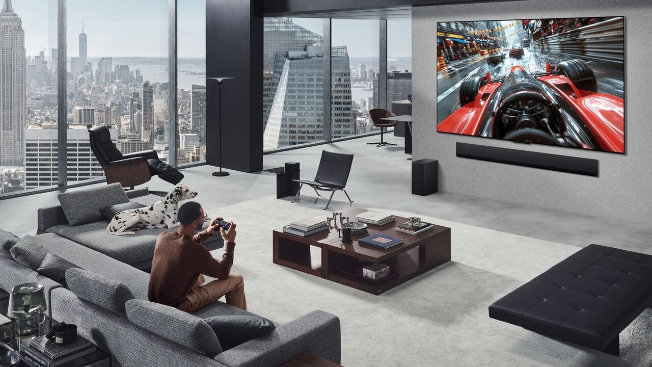 LG OLED evo M5 Wireless TV Lifestyle Gaming