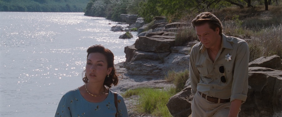 lone-star-4k-criterion-screenshot