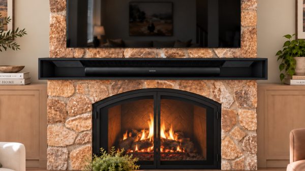 Mantelbar with Sonos Arc Soundbar over Fireplace Lifestyle