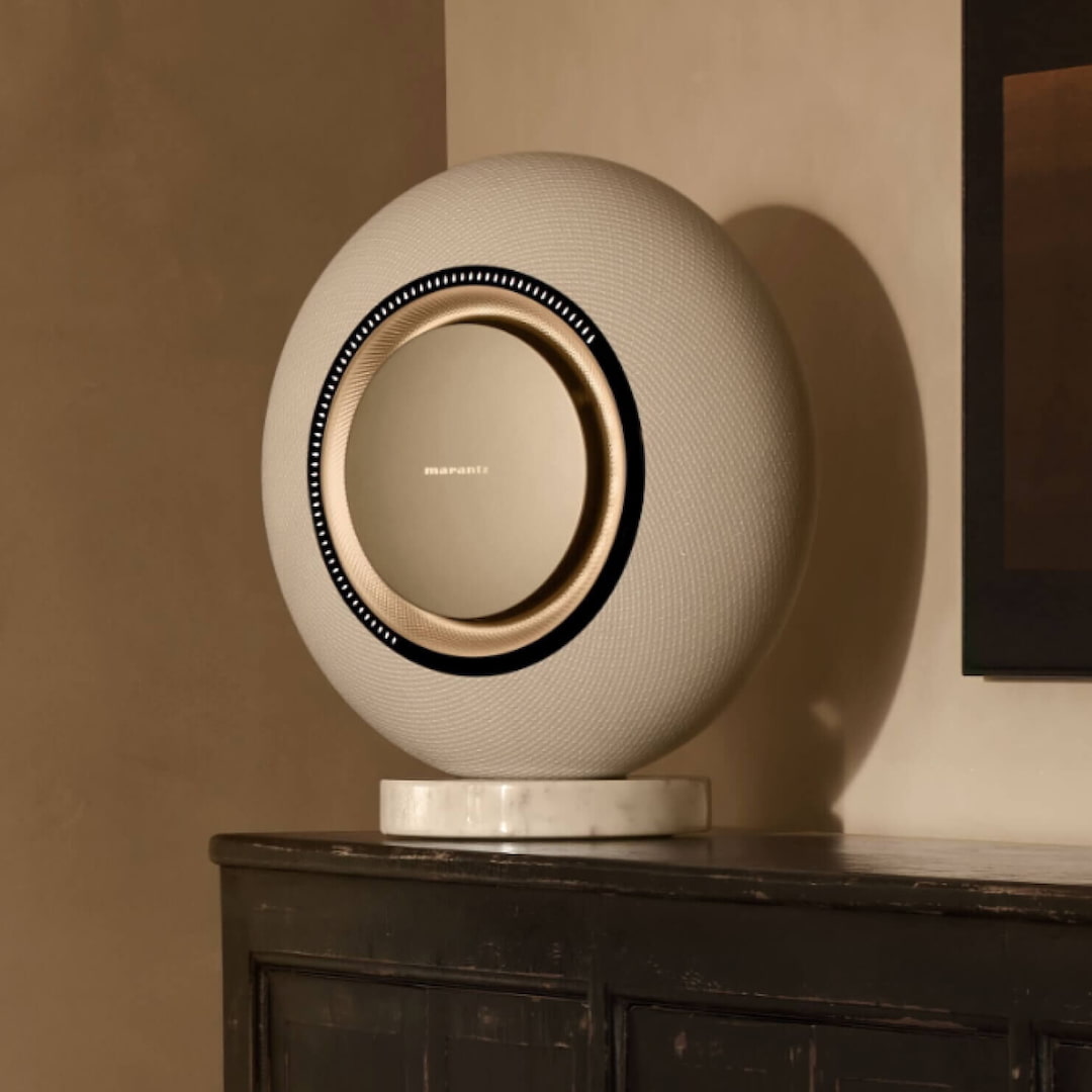 marantz-grand-horizon-champagne-lifestyle