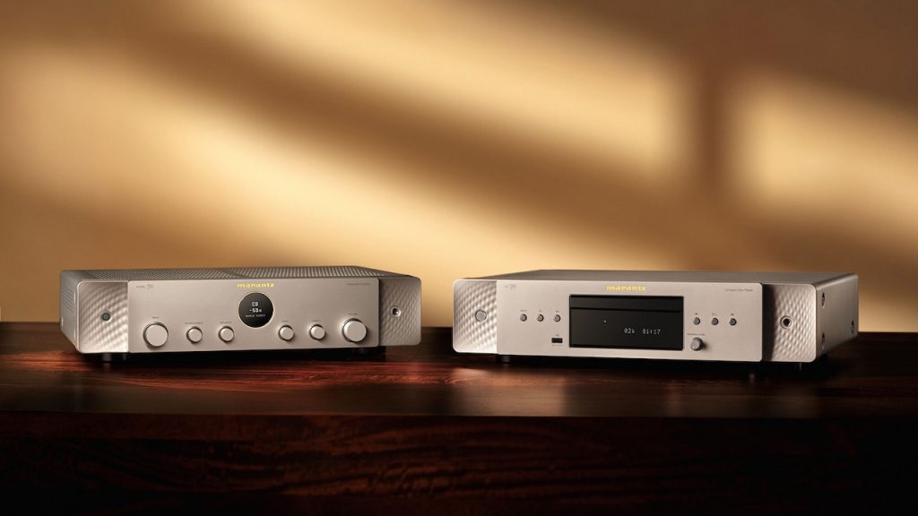 Marantz Model 70 Integrated Amplifier on the left and CD 70 on the right