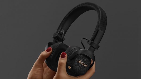 2026 Marshall Milton ANC Headphones Black in-hands