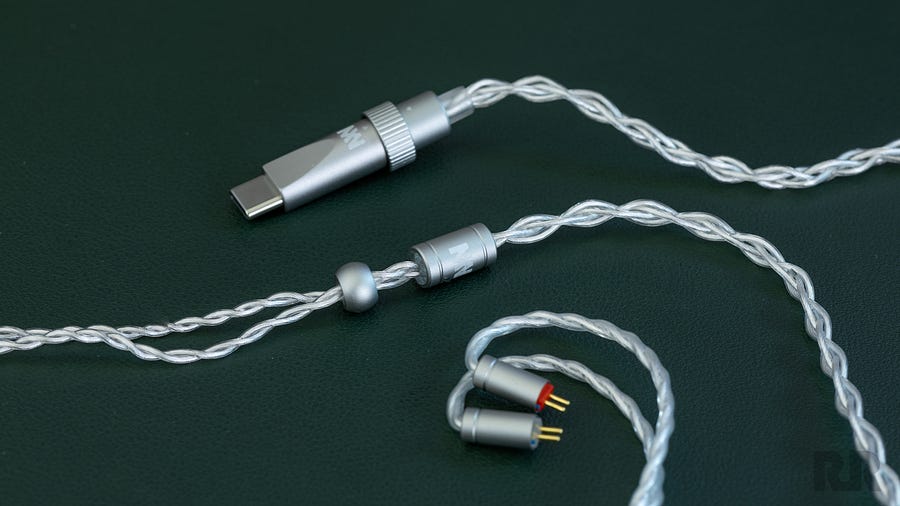 melody-wings-uranus-iem-cable