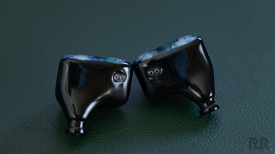 melody-wings-uranus-iem-inputs
