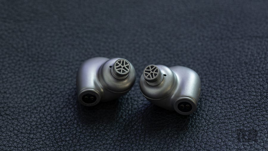 meze-astru-iems-interior