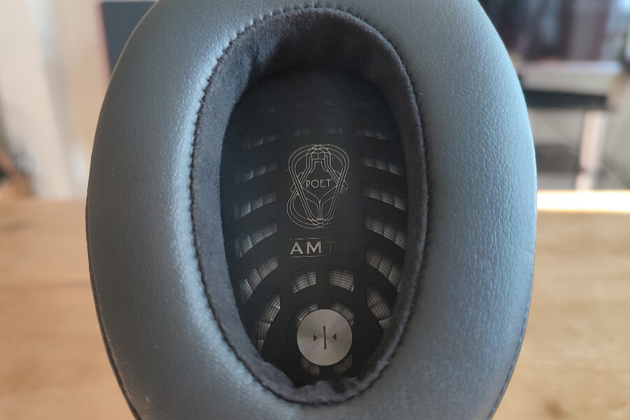 meze-poet-headphones-inner-earcup