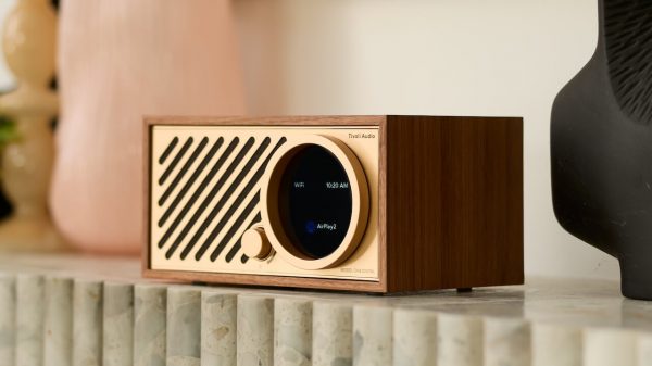 Tivoli Audio Model One Generation 3 Tabletop Radio in Walnut and Gold