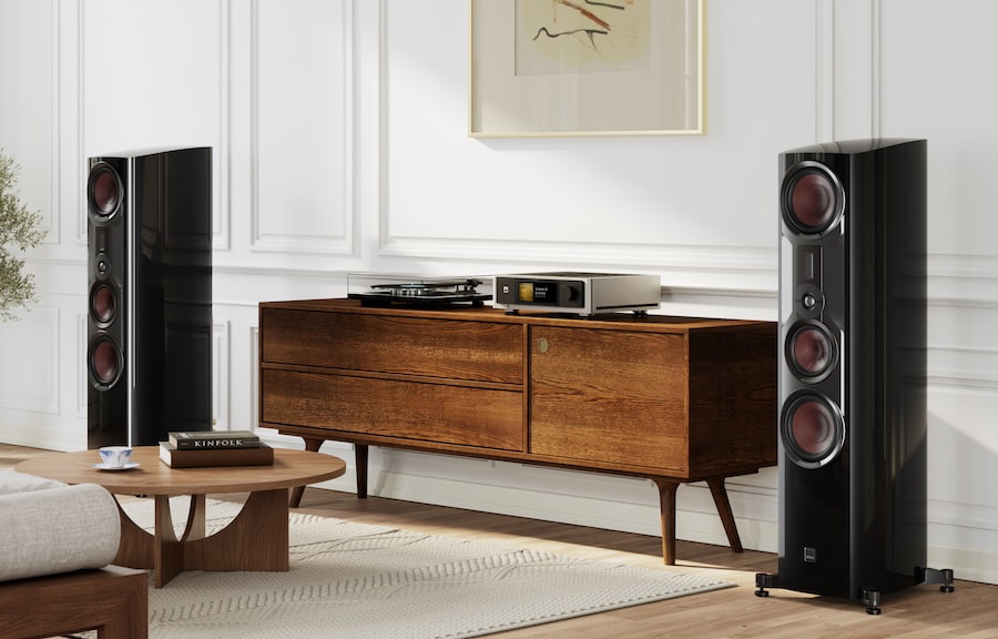 nad-m33-v2-lifestyle