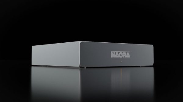 NAGRA Compact Phono Stage Angle