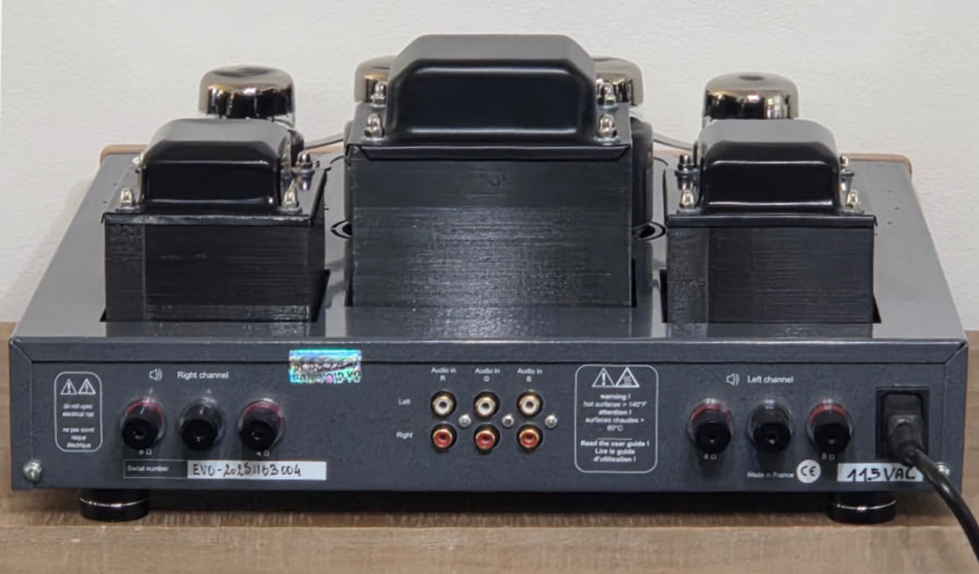 neoson-evolution-tube-amplifier-rear