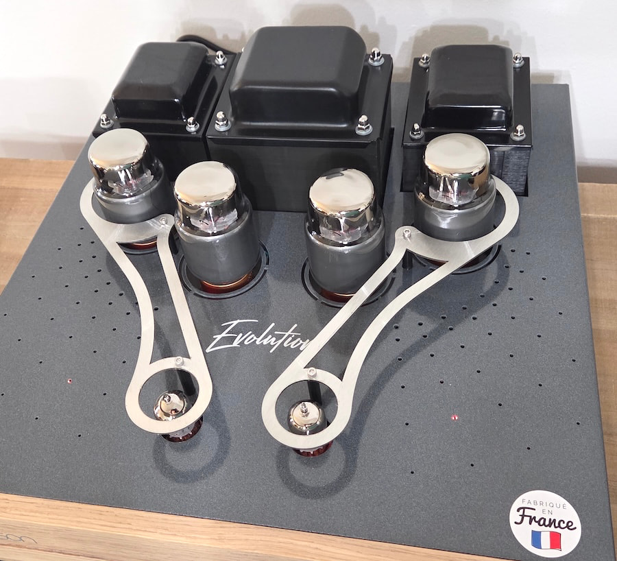 neoson-evolution-tube-amplifier-top