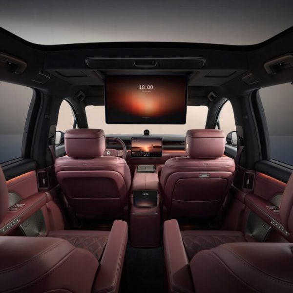 NIO ES8 EV Interior View