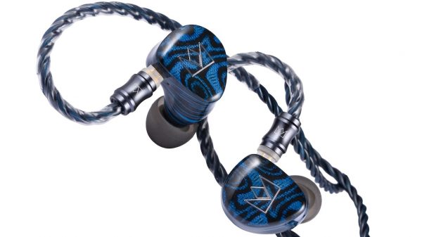 Noble Audio Iris IEMs back with tips