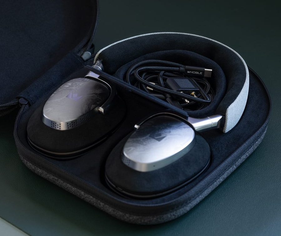 noble-fokus-artemis-wireless-headphones-inside-case-open
