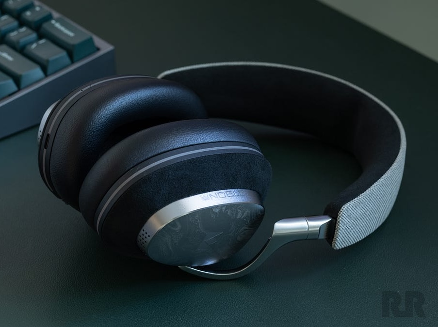 noble-fokus-artemis-wireless-headphones-side