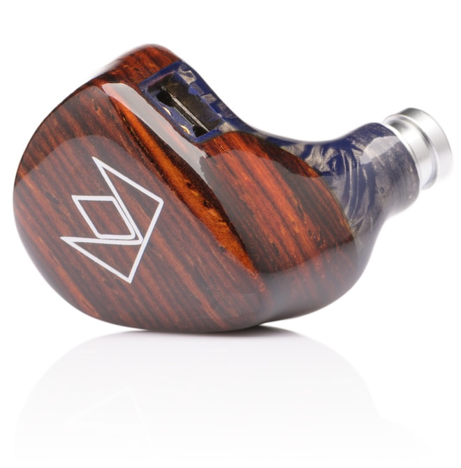 noble-lu-ban-iem-side