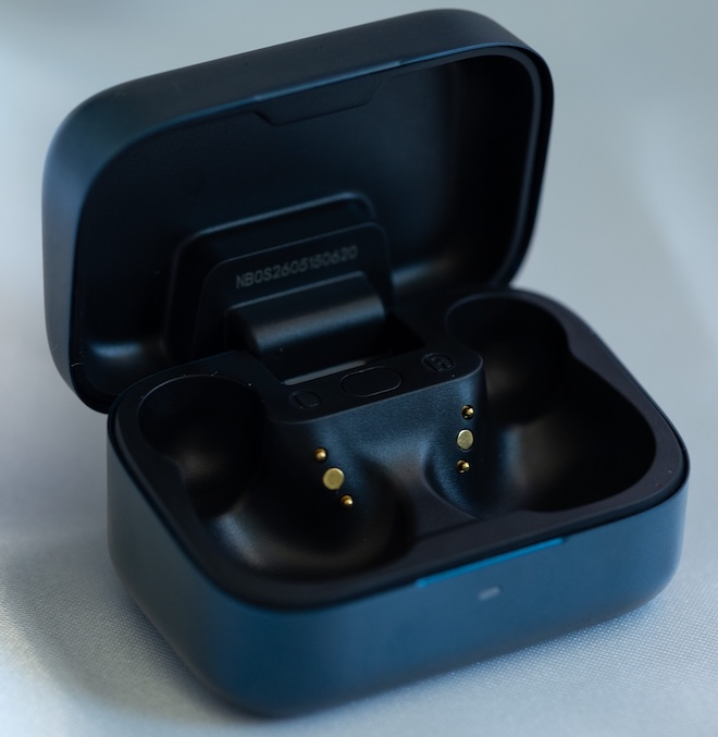 Noble Osprey Wireless Earbuds Charging Case Open