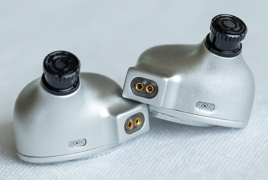 oriveti-purecaster-iem-bottom