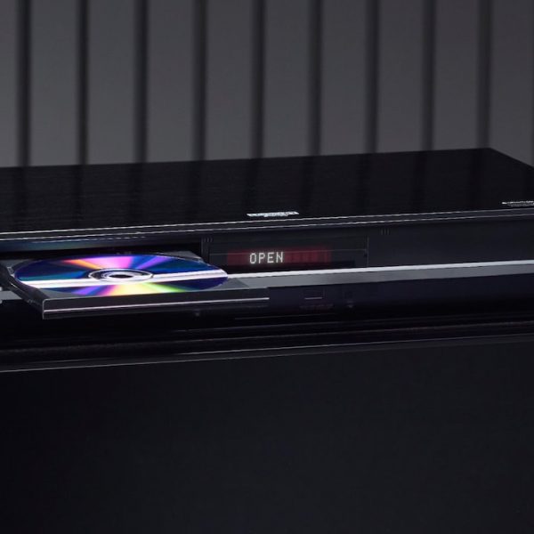 Panasonic DP-UB820 4K Blu-ray Player 2025 Tray Open Lifestyle