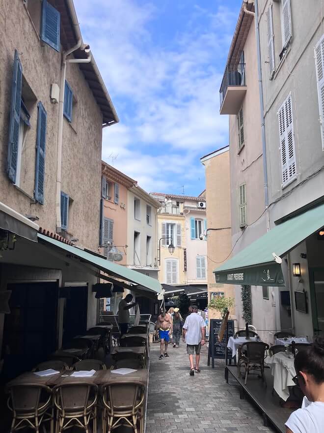 Paris Cafe June 2025