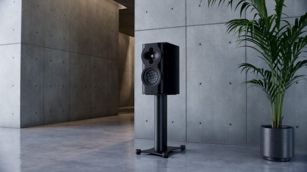 2027 Perlisten S4B Stand-mount Black Edition Loudspeakers