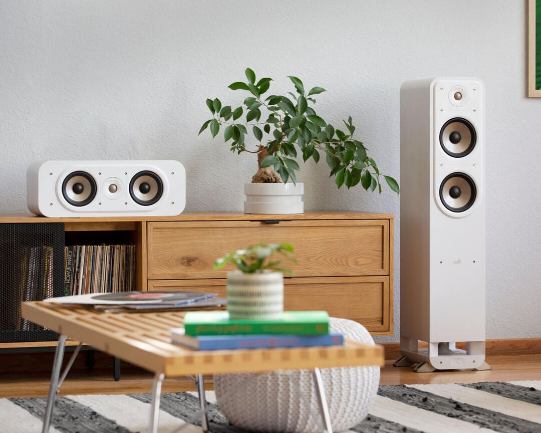 polk-signature-elite-speakers-lifestyle