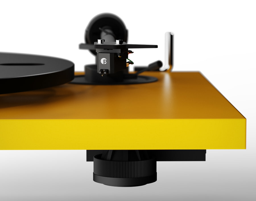 pro-ject-e12-bt-turntable-yellow-detail